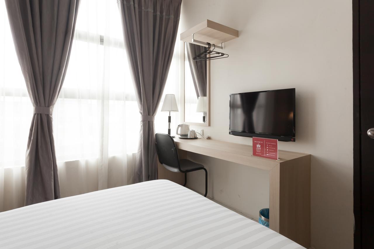Zen Rooms Sungai Besi Kuala Lumpur Exterior photo